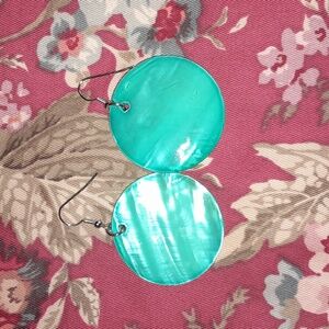 🌺JADE COLORED PIERCED Earrings